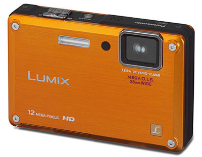 Panasonic Lumix DMC-FT1 có khả năng chống sốc và chống nước.