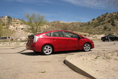 Toyota Prius 2010 - Lựa chọn số một trong thời buổi khó khăn
